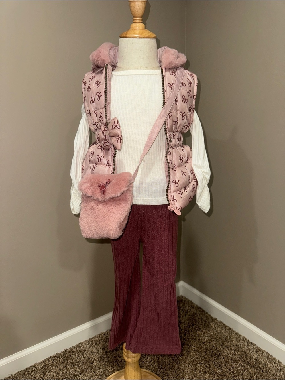 Plush Pink Kids Crossbody Bag with Flap – Soft Faux Fur Purse